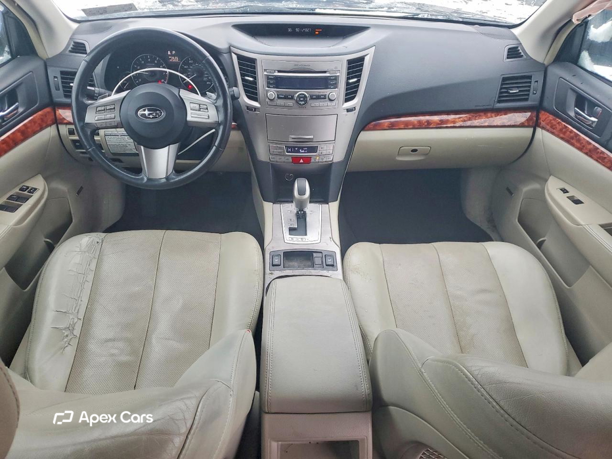 Subaru Outback 2011