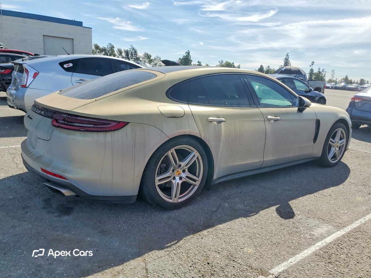 Porsche Panamera 2018