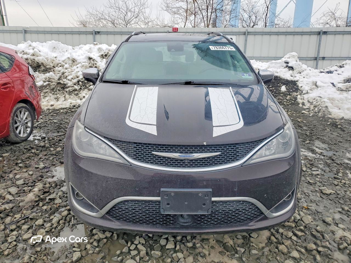 Chrysler Pacifica 2017