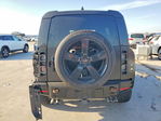 Land Rover Defender 2023