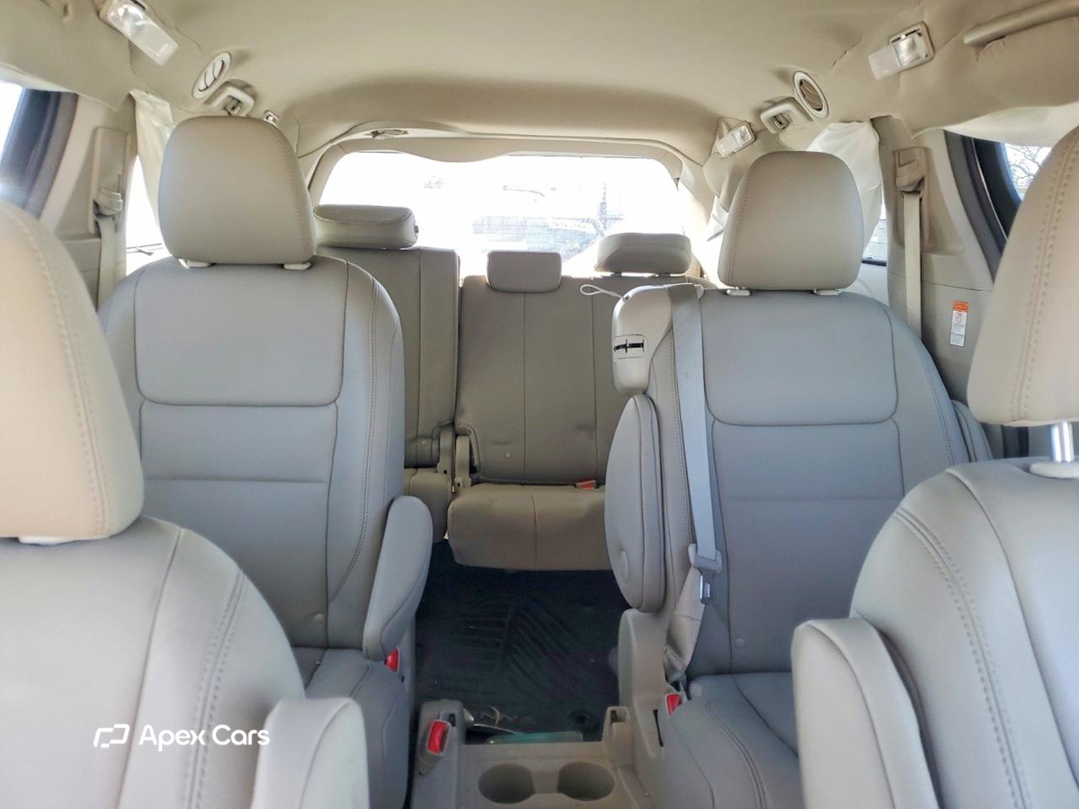 Toyota Sienna 2017