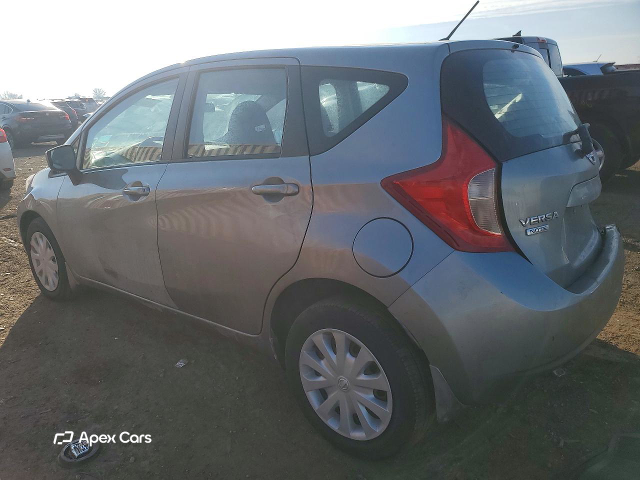 Nissan Versa 2015