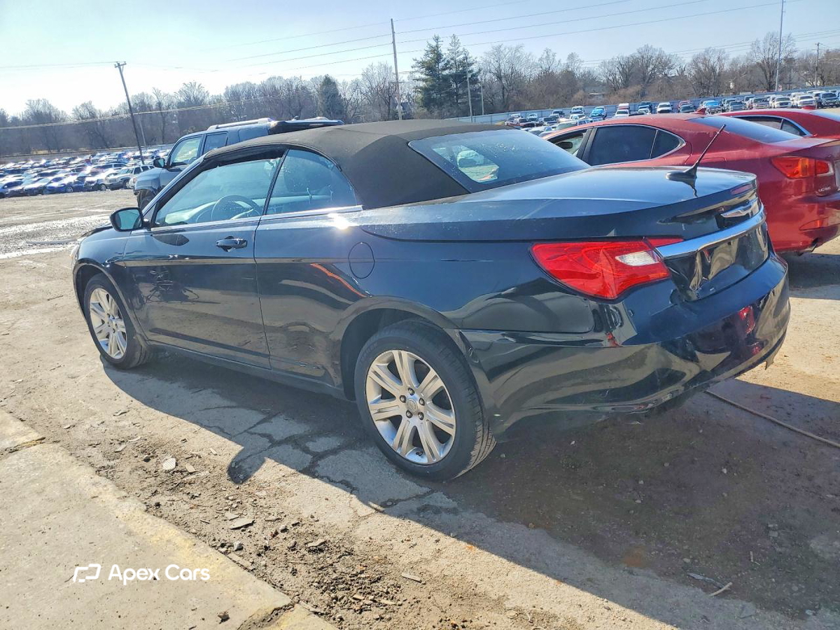 Chrysler 200 2012