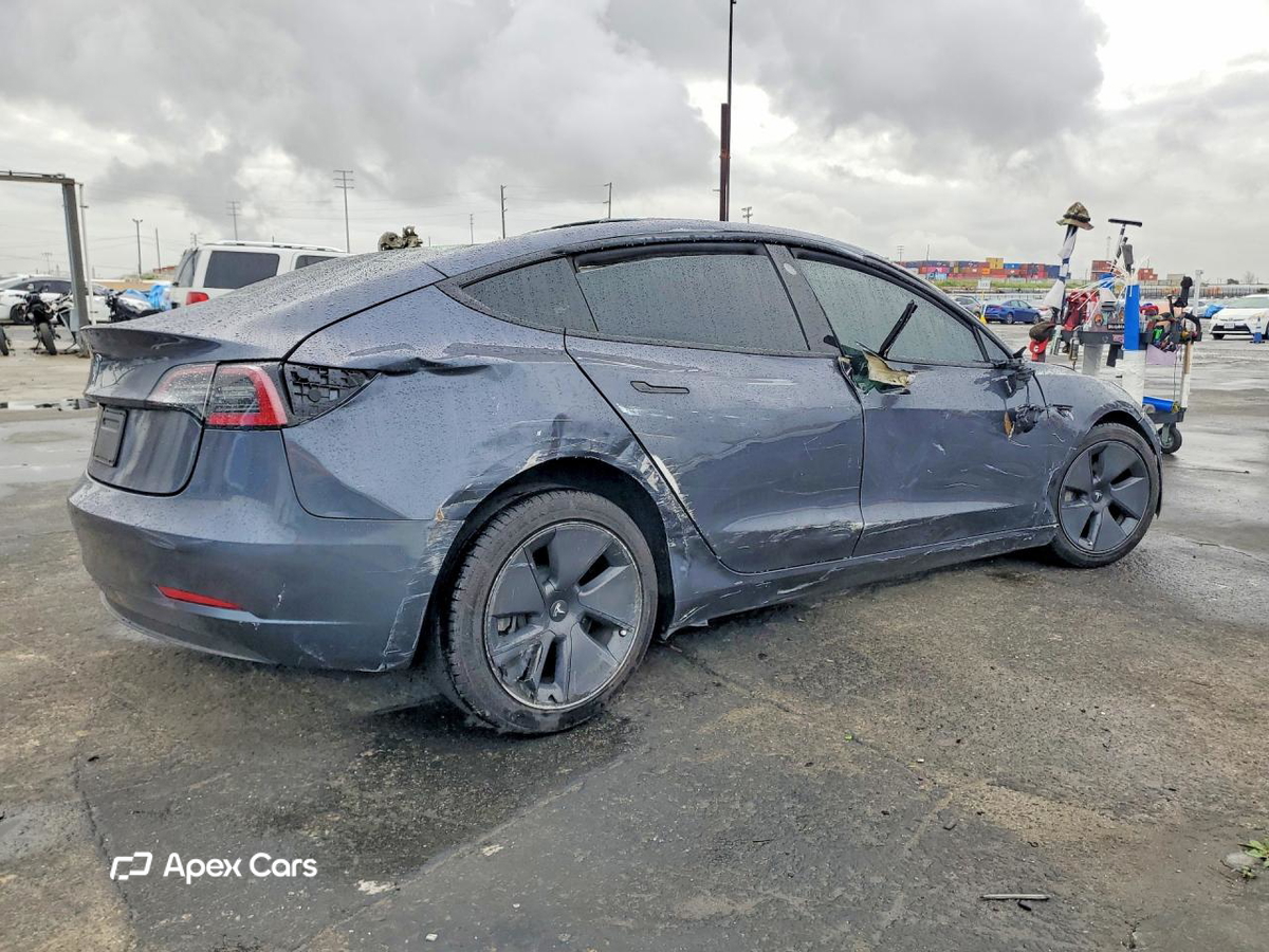 Tesla Model 3 2023