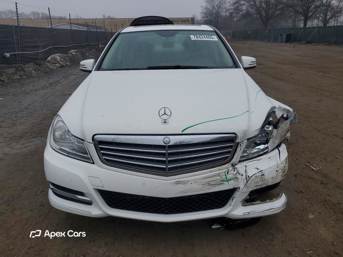 Mercedes-Benz  2013