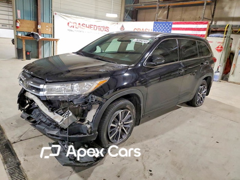 Toyota Highlander 2017 - Image 1 of 14