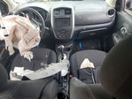 Nissan Versa 2015