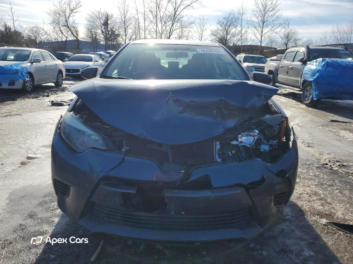 Toyota Corolla 2015