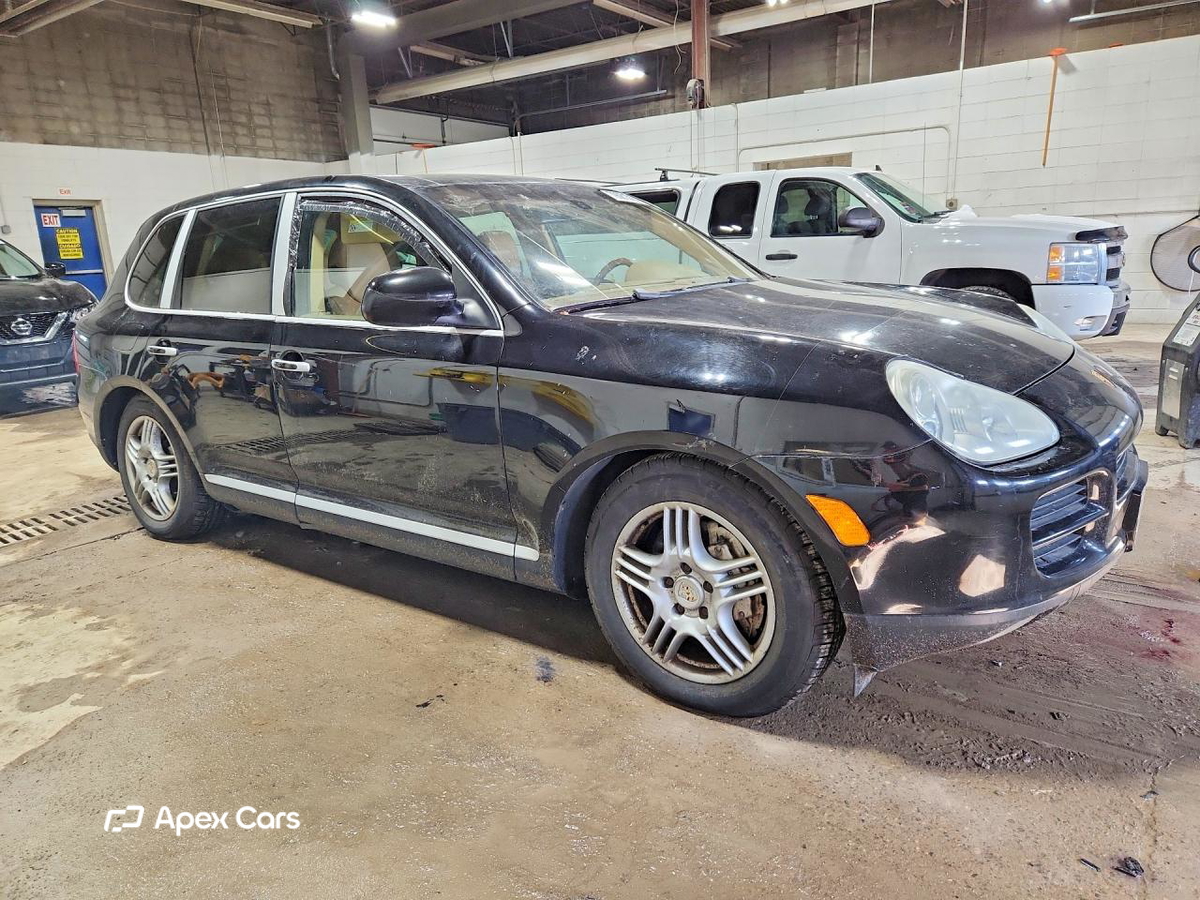 Porsche Cayenne 2004