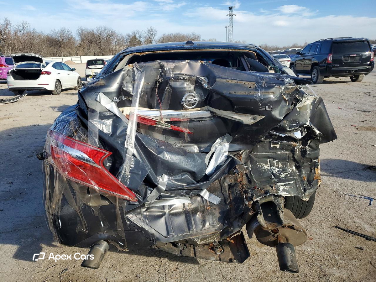 Nissan Altima 2013
