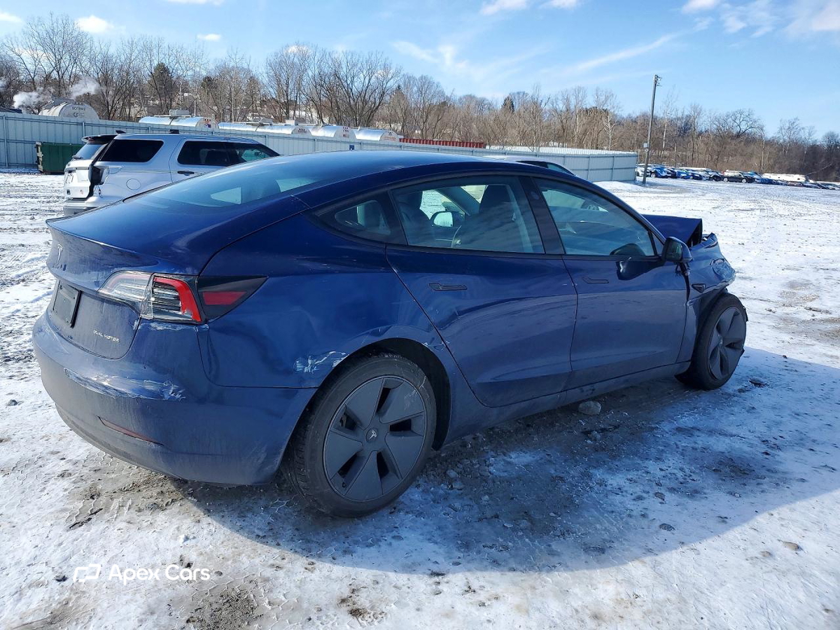Tesla Model 3 2022