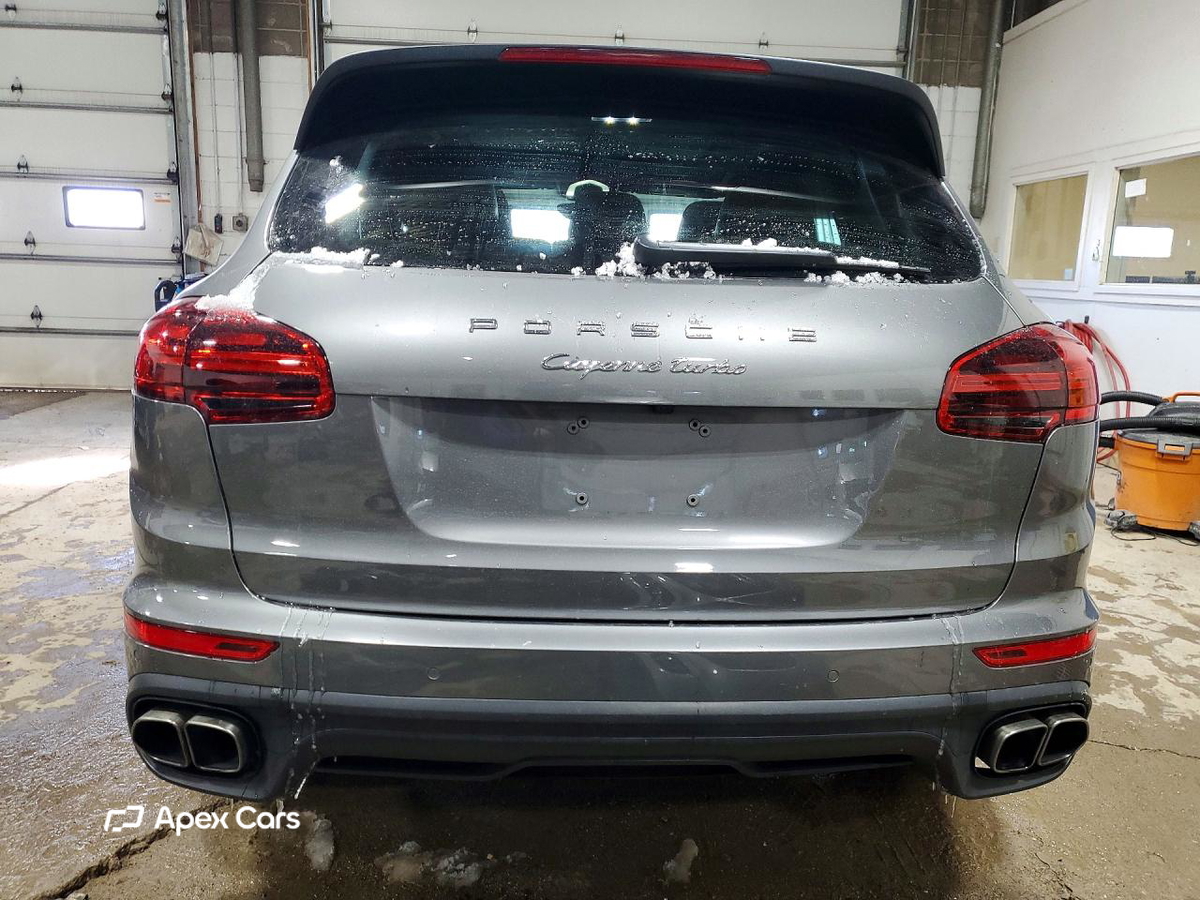 Porsche Cayenne 2016