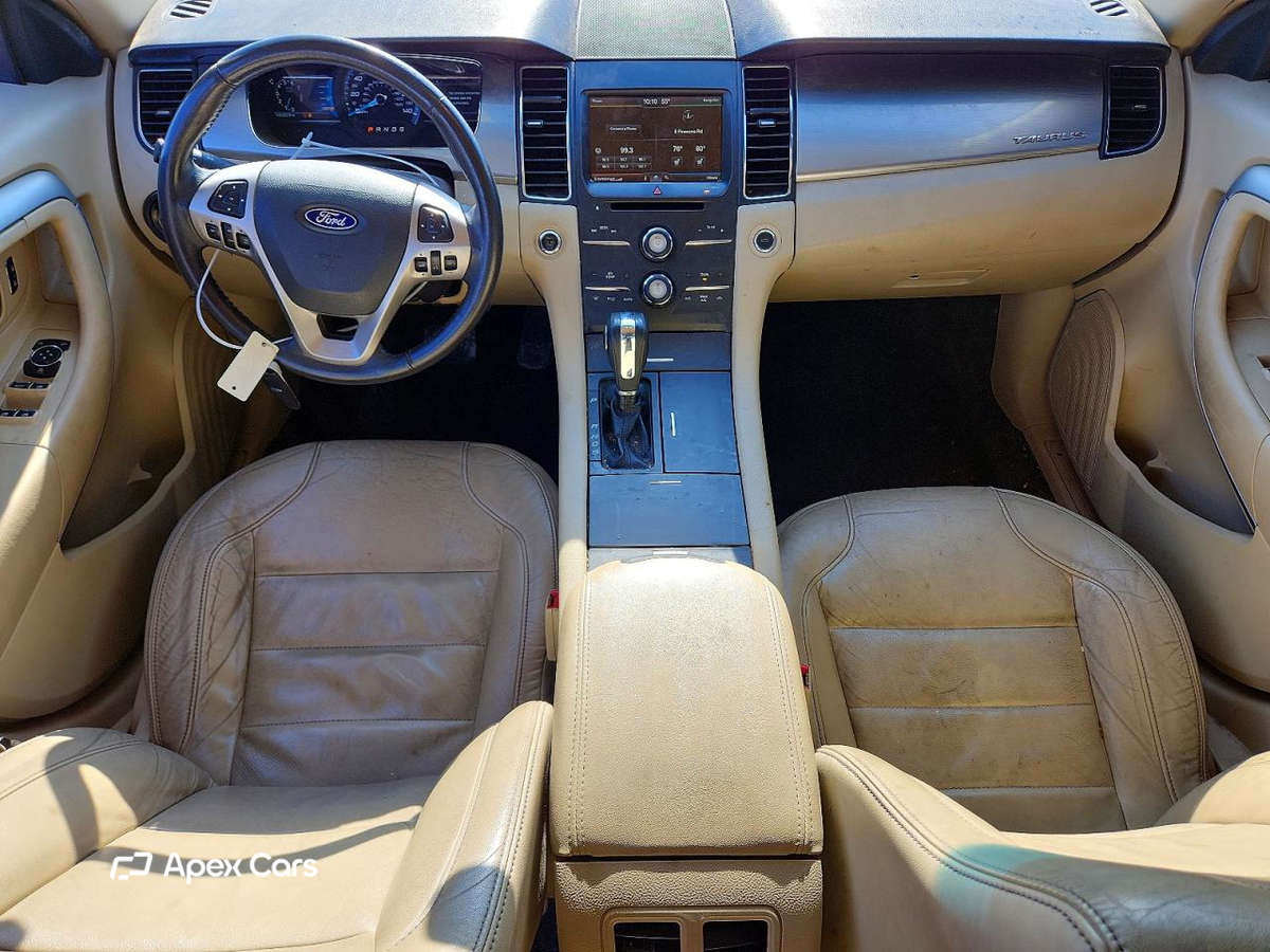 Ford Taurus 2015