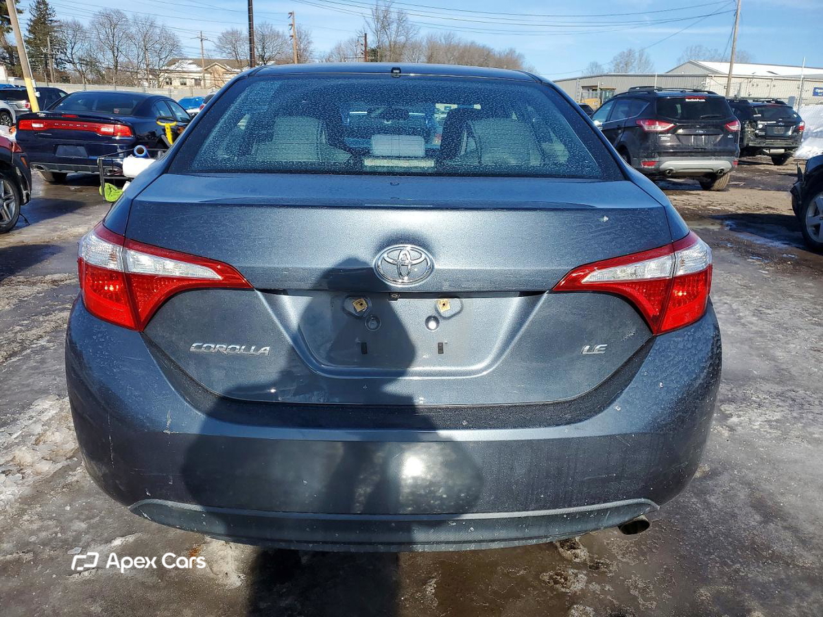 Toyota Corolla 2015