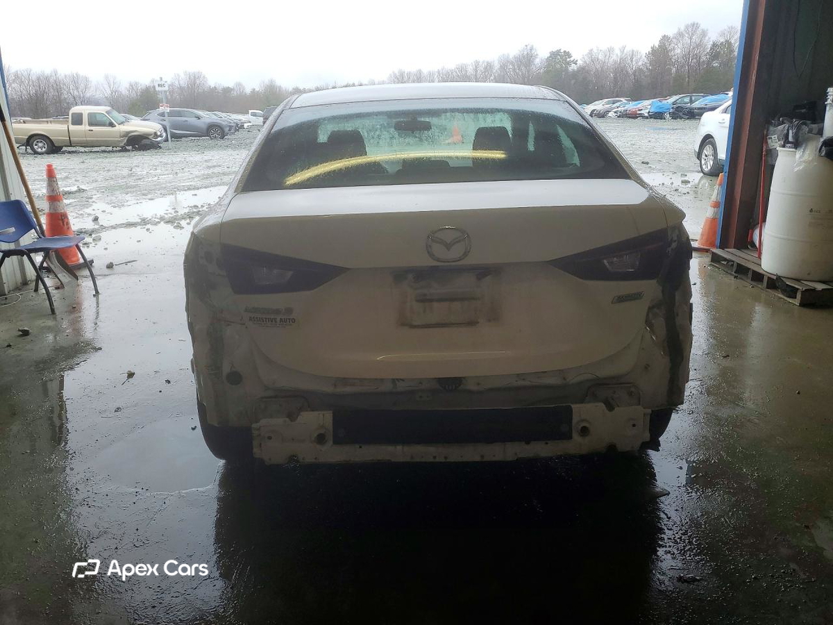 Mazda 3 2016