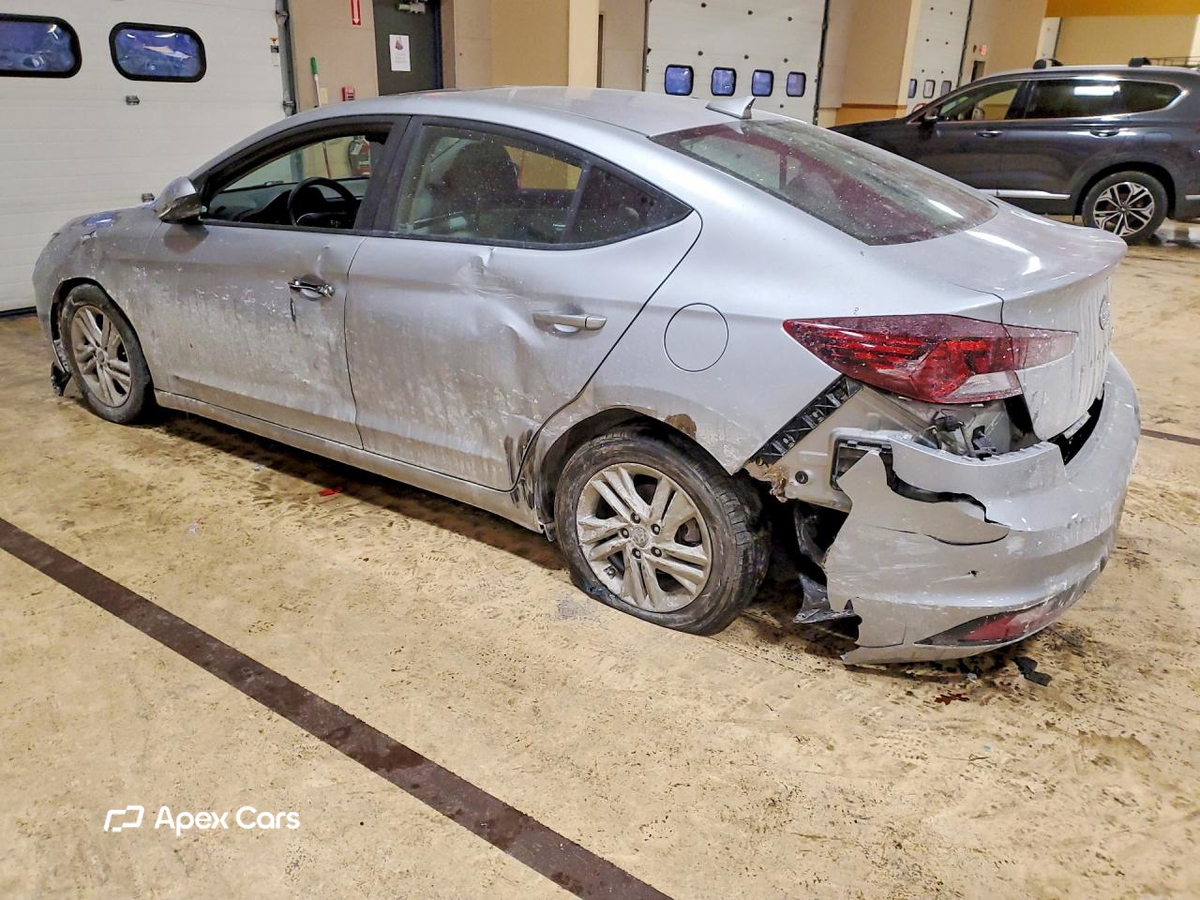 Hyundai Elantra 2020