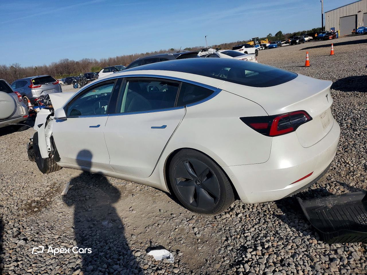 Tesla Model 3 2020