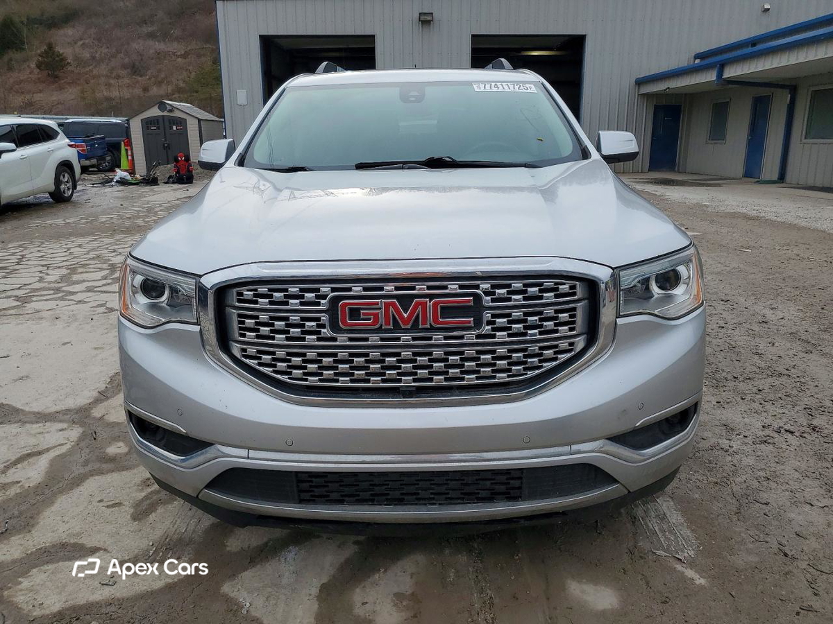 GMC Acadia 2017