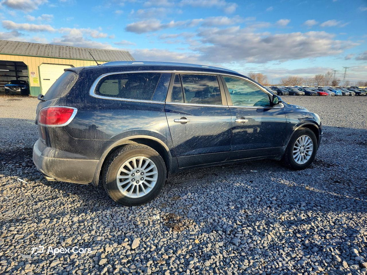 Buick Enclave 2011