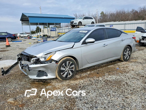 Altima 2020 - Zdjęcie 1 z 13