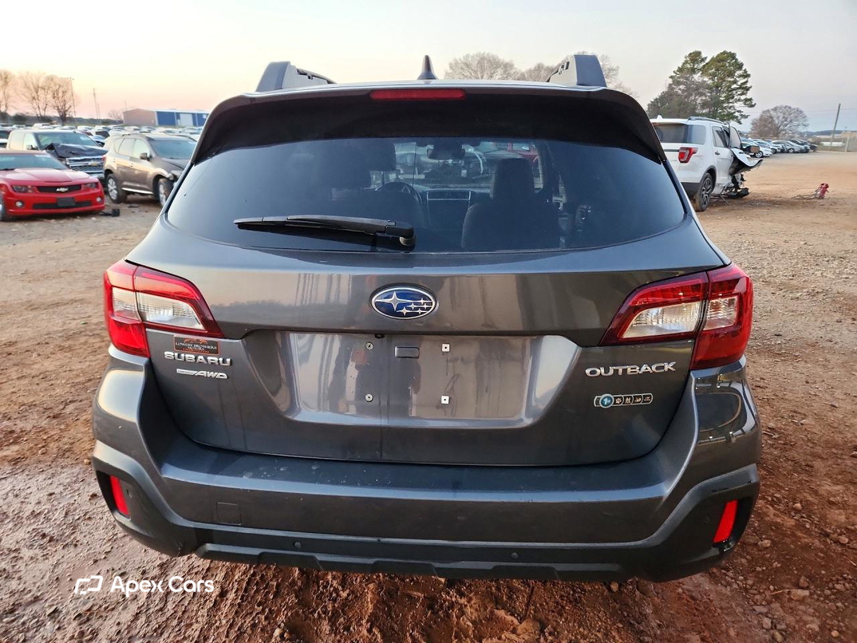 Subaru Outback 2018
