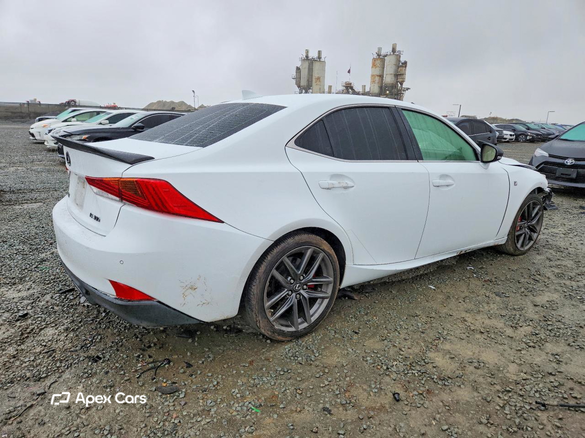Lexus IS 2018