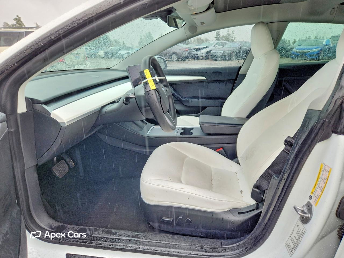 Tesla Model 3 2023