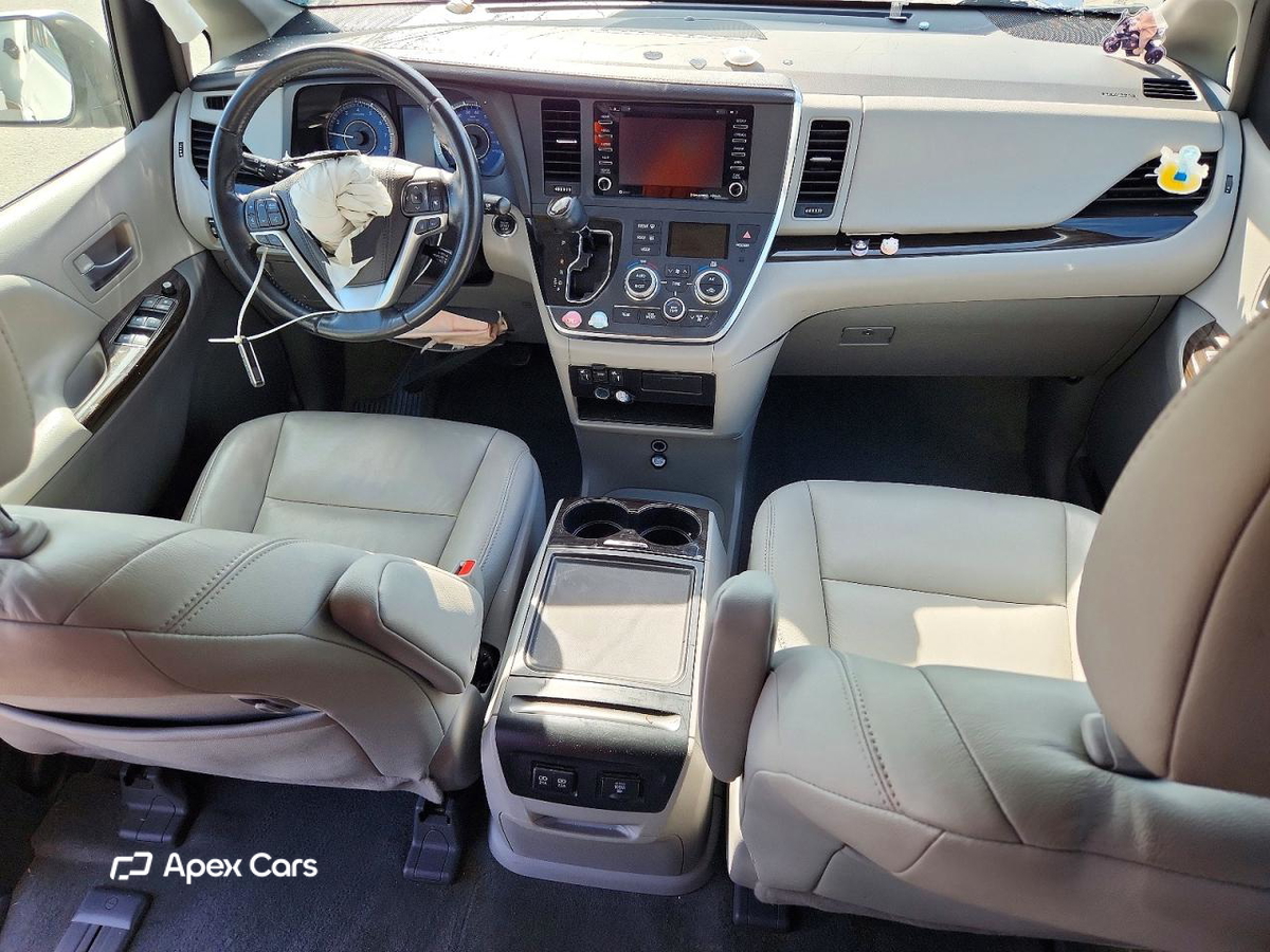 Toyota Sienna 2018