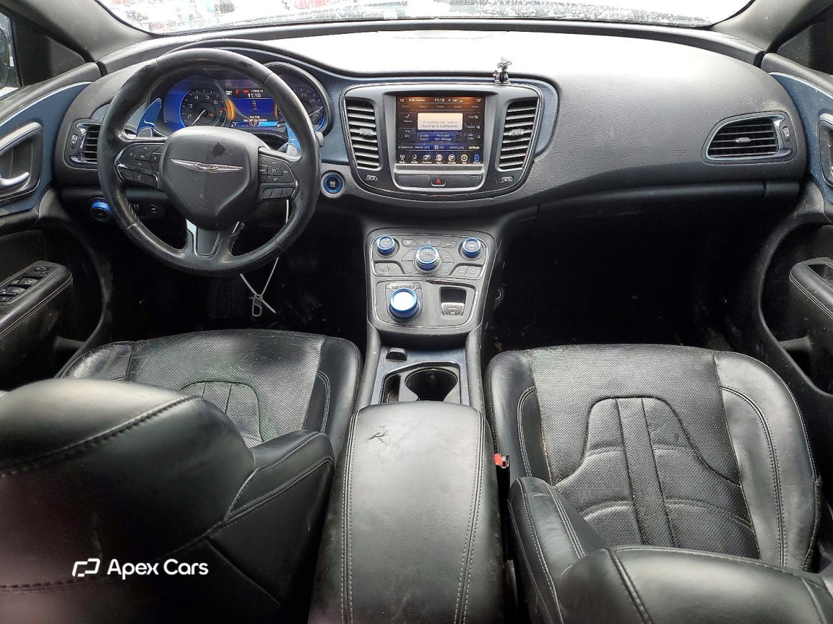 Chrysler 200 2015