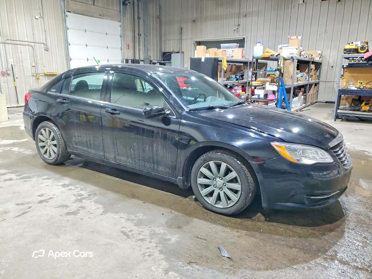 Chrysler 200 2014