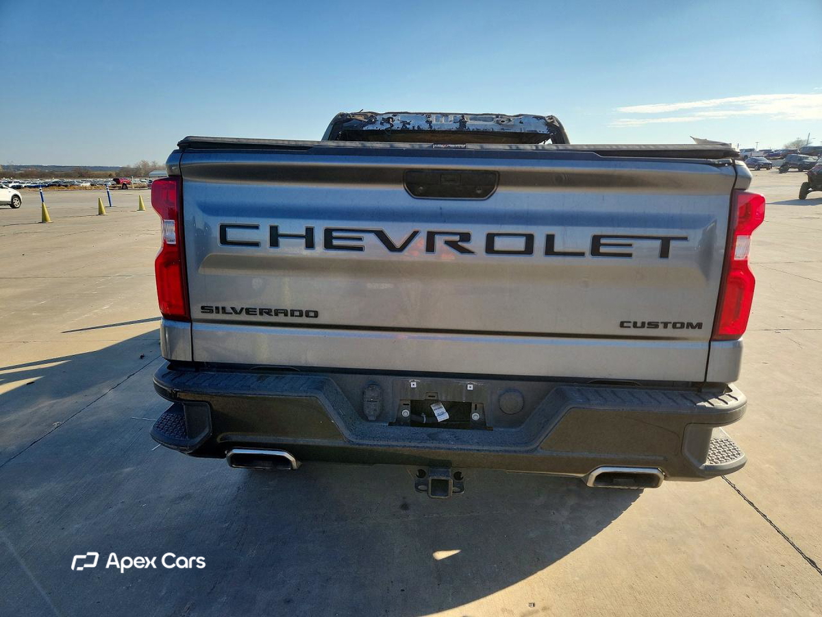 Chevrolet Silverado 2021