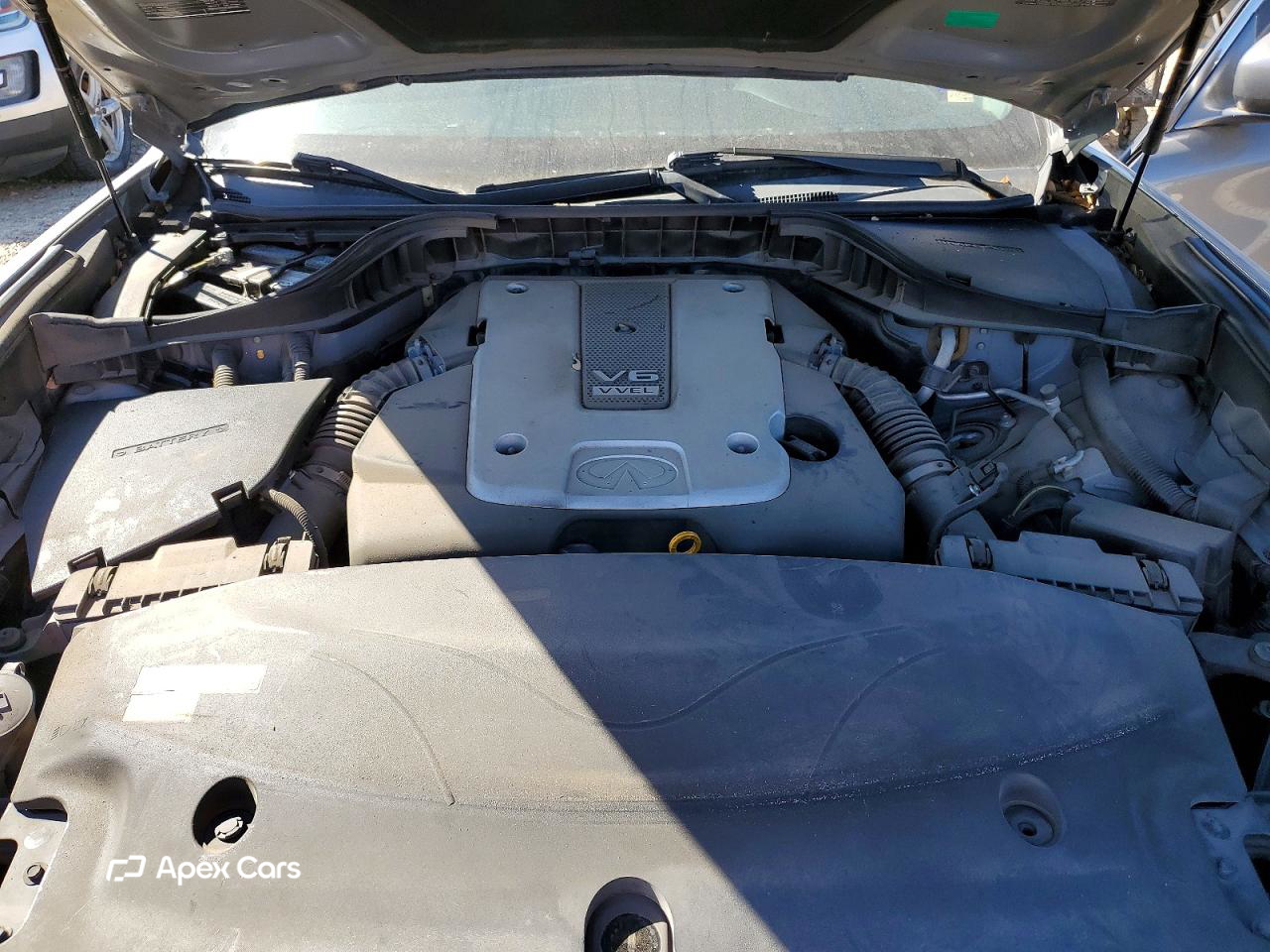 Infiniti M 2013