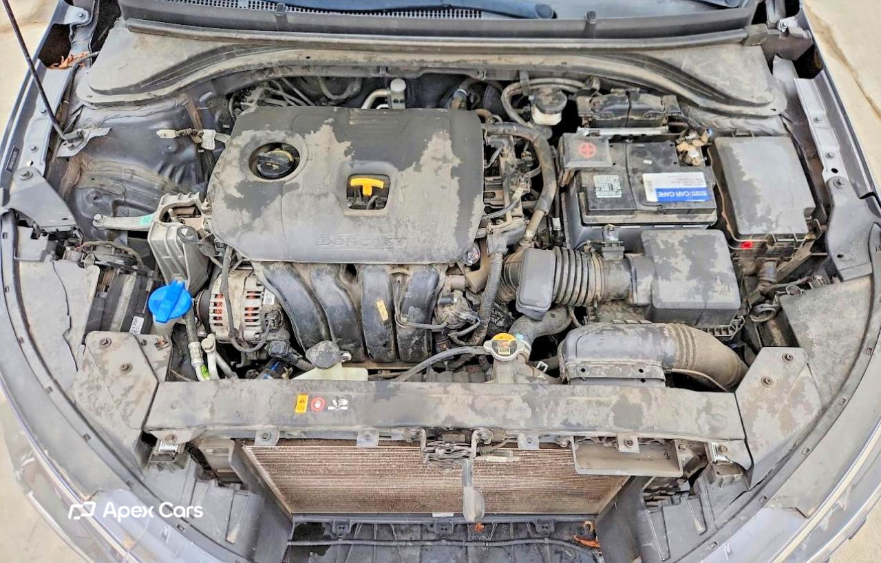 Hyundai Elantra 2020