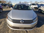 Volkswagen Passat 2012