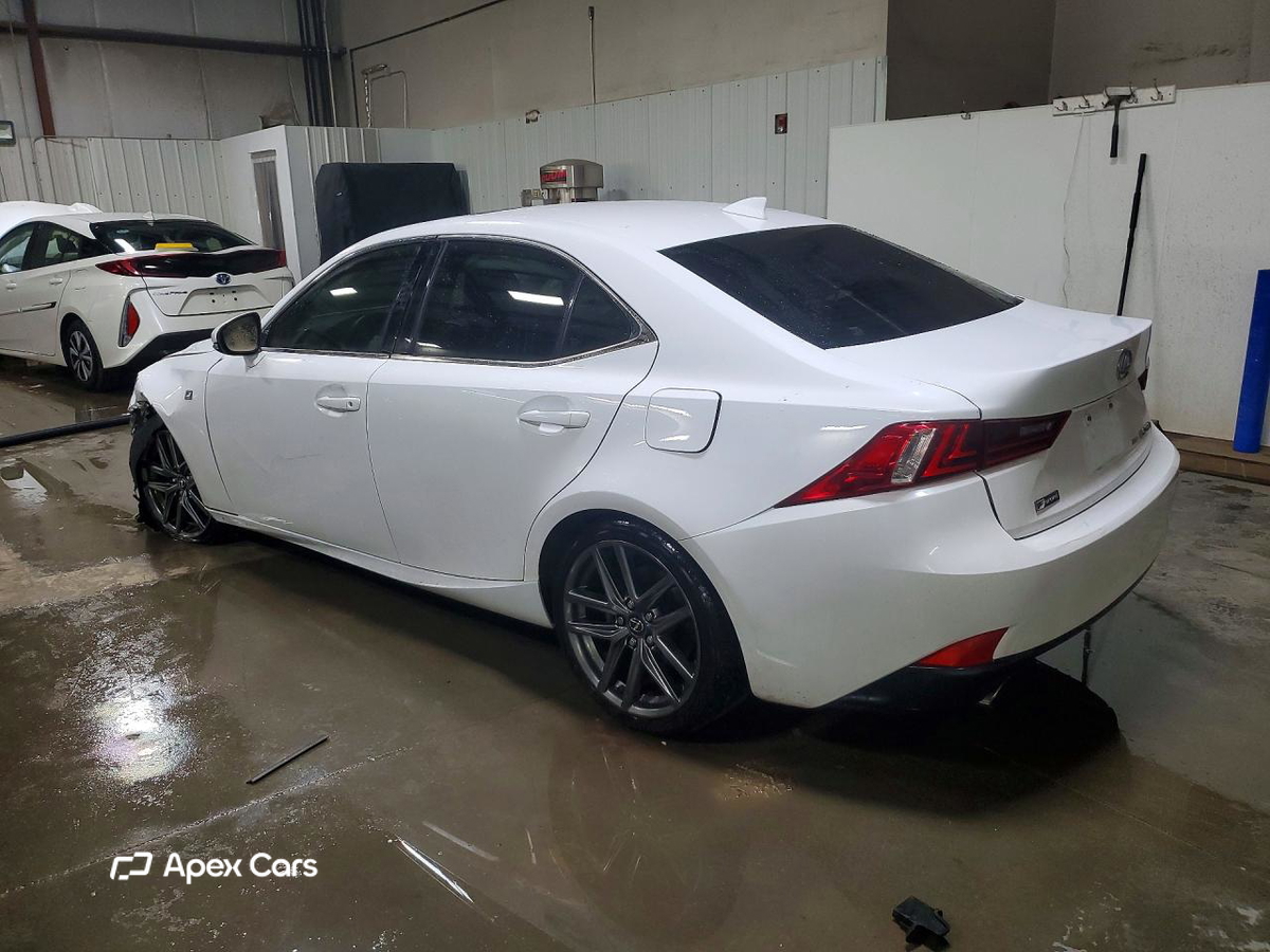 Lexus IS 2015