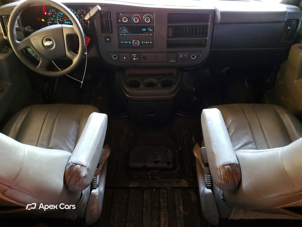 Chevrolet Express 2017