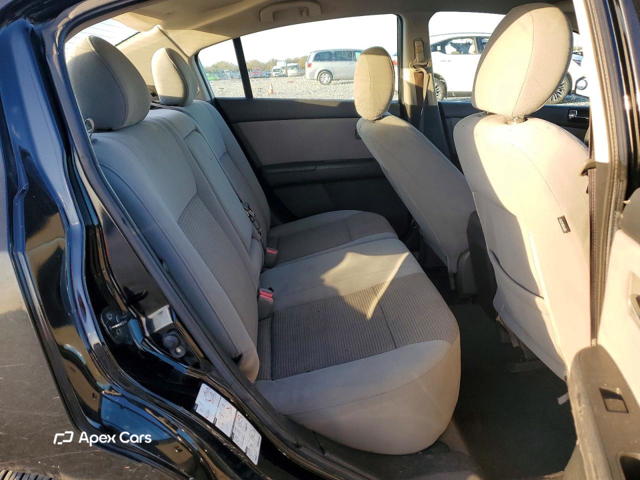 Nissan Sentra 2011
