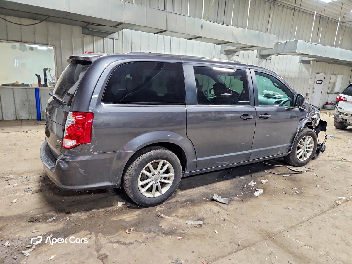Dodge Caravan 2018