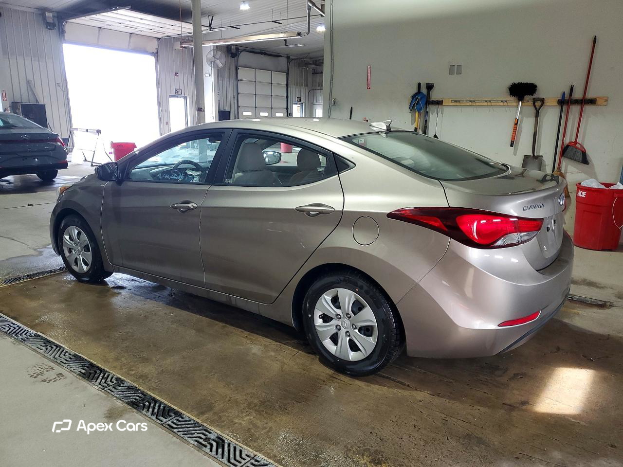 Hyundai Elantra 2016