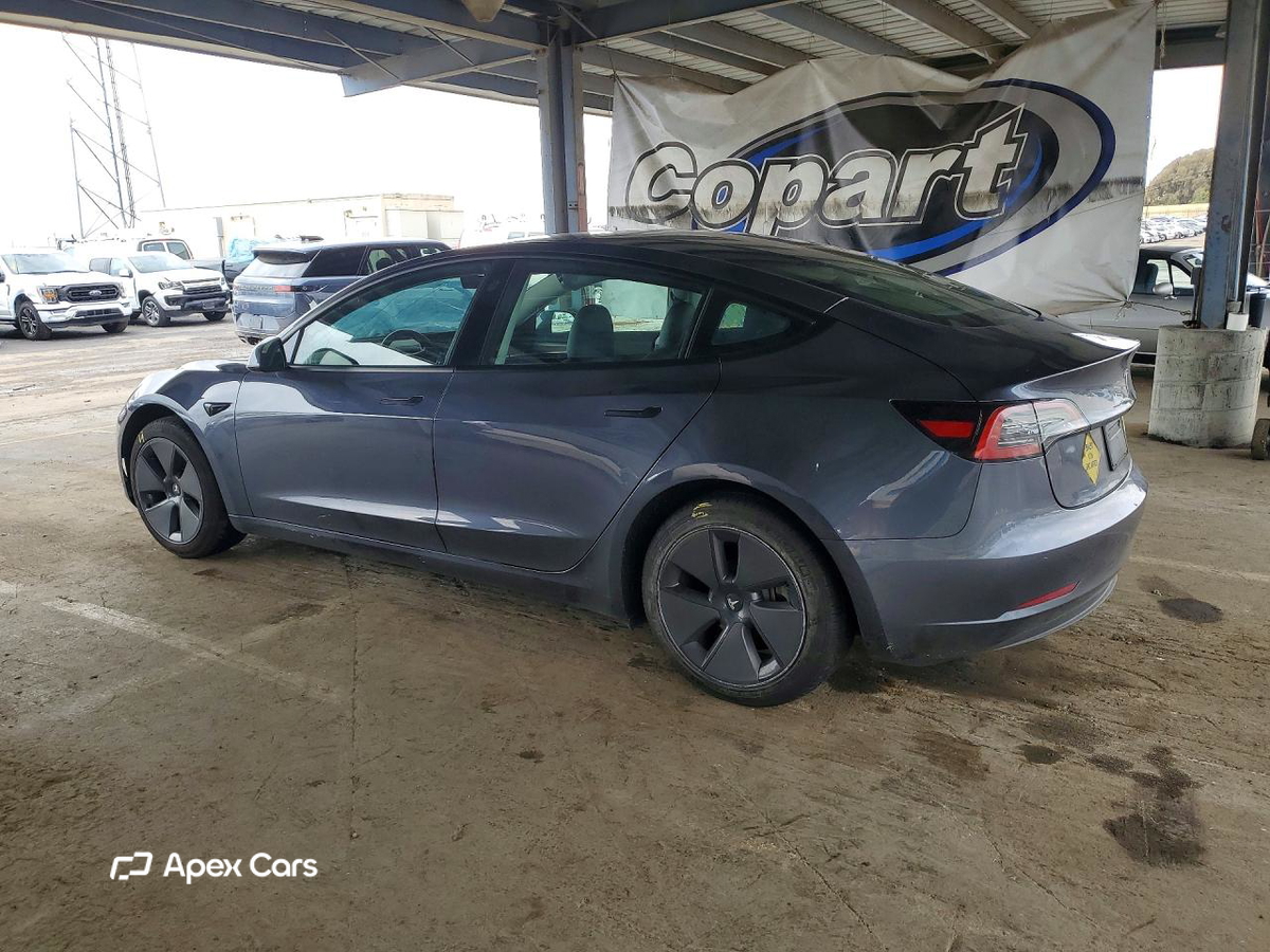 Tesla Model 3 2023