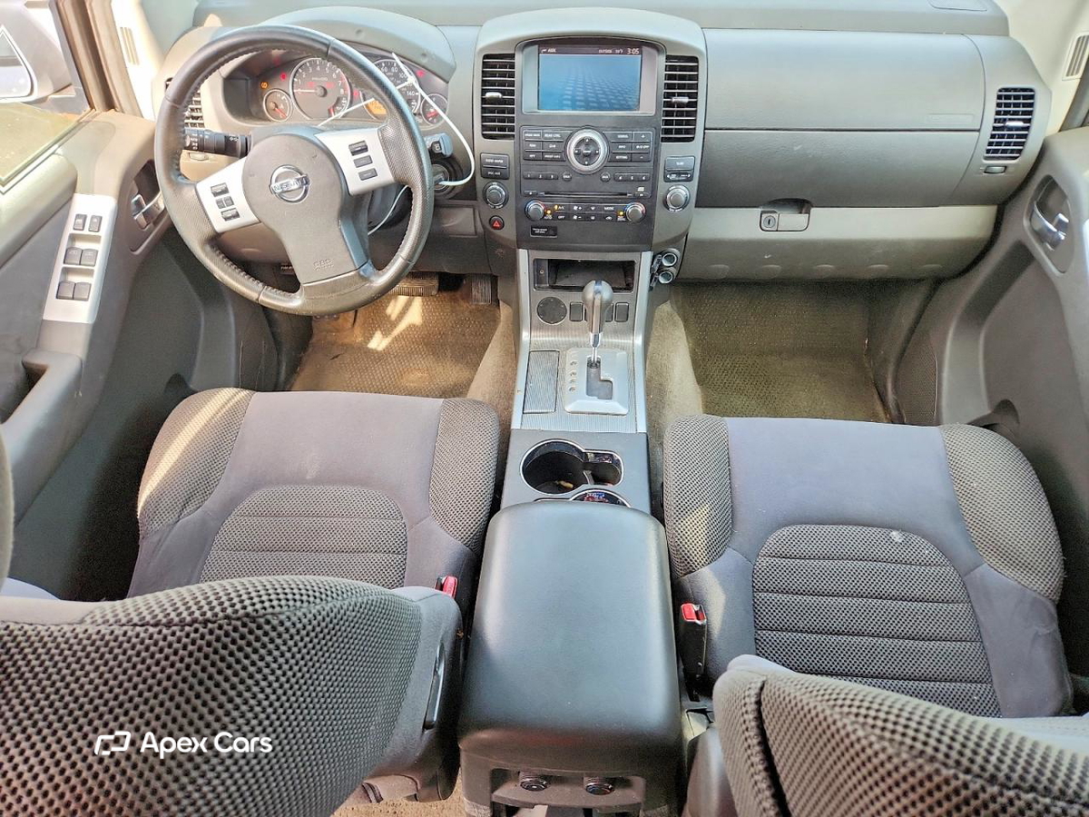 Nissan Pathfinder 2012