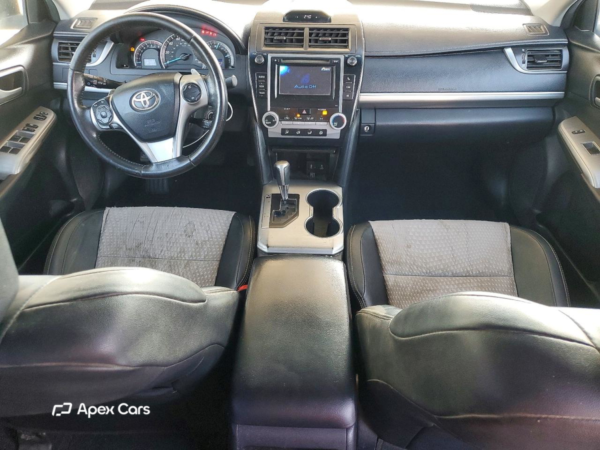 Toyota Camry 2012
