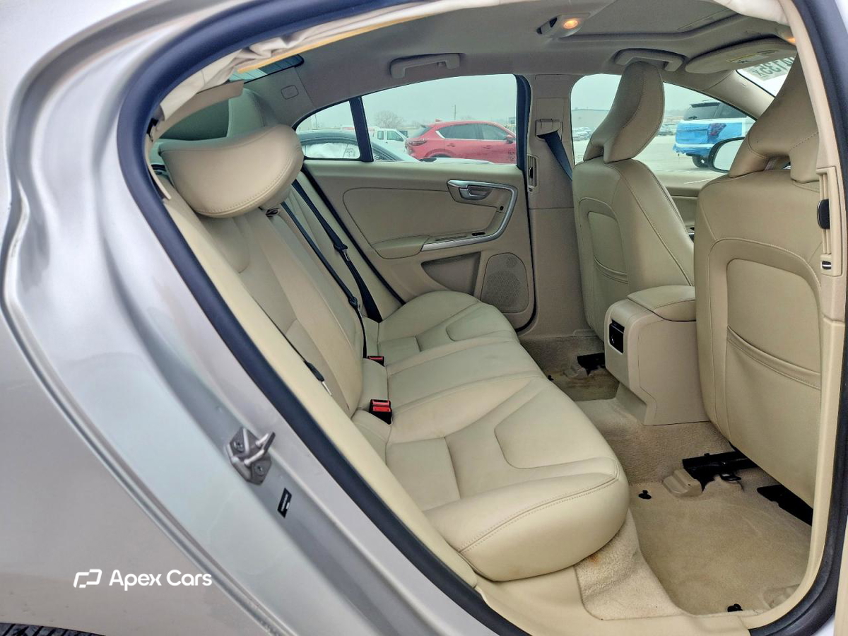 Volvo S60 2015