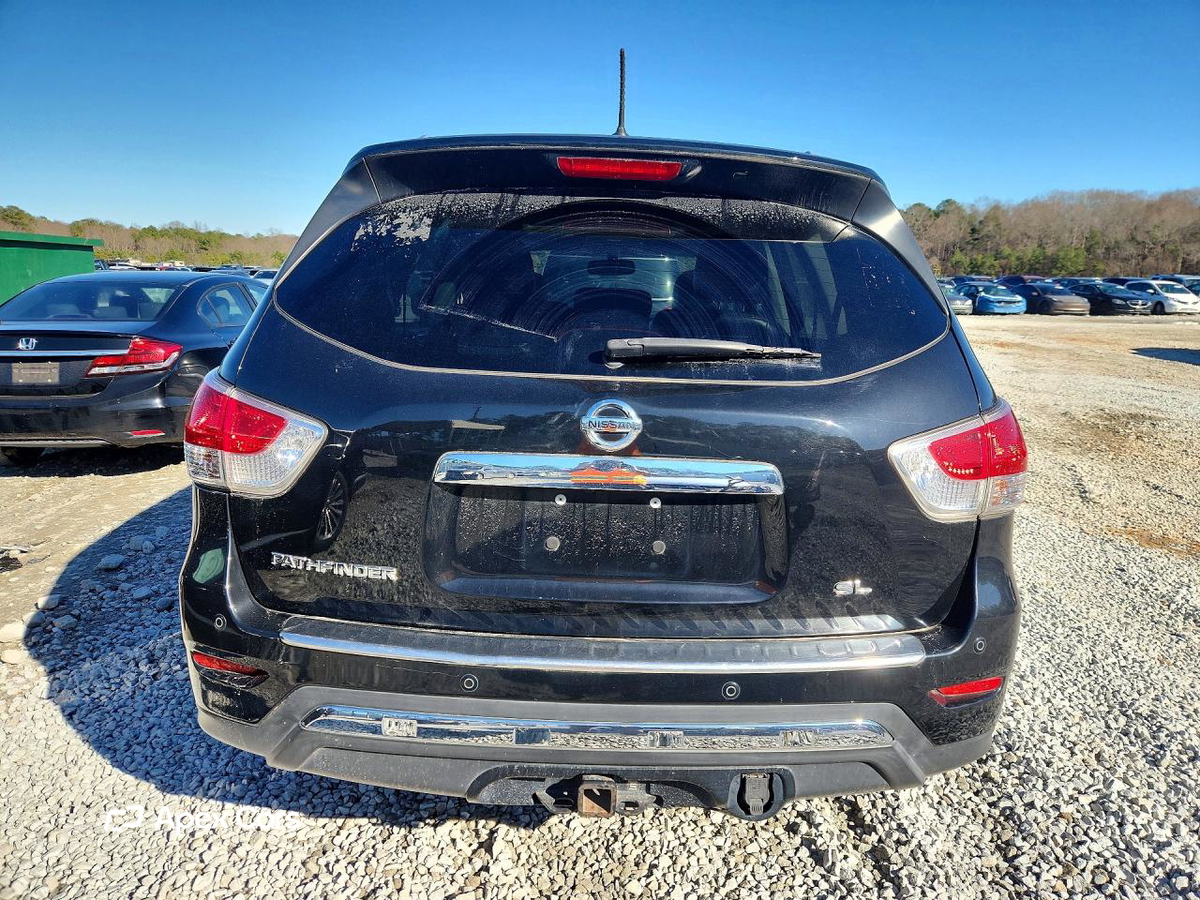 Nissan Pathfinder 2015