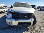 Nissan Titan 2011