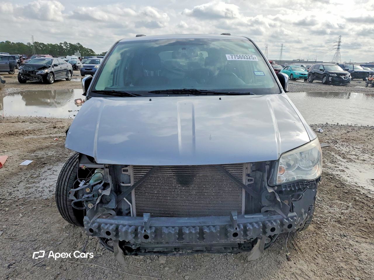 Chrysler Voyager 2015