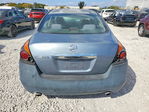 Nissan Altima 2010