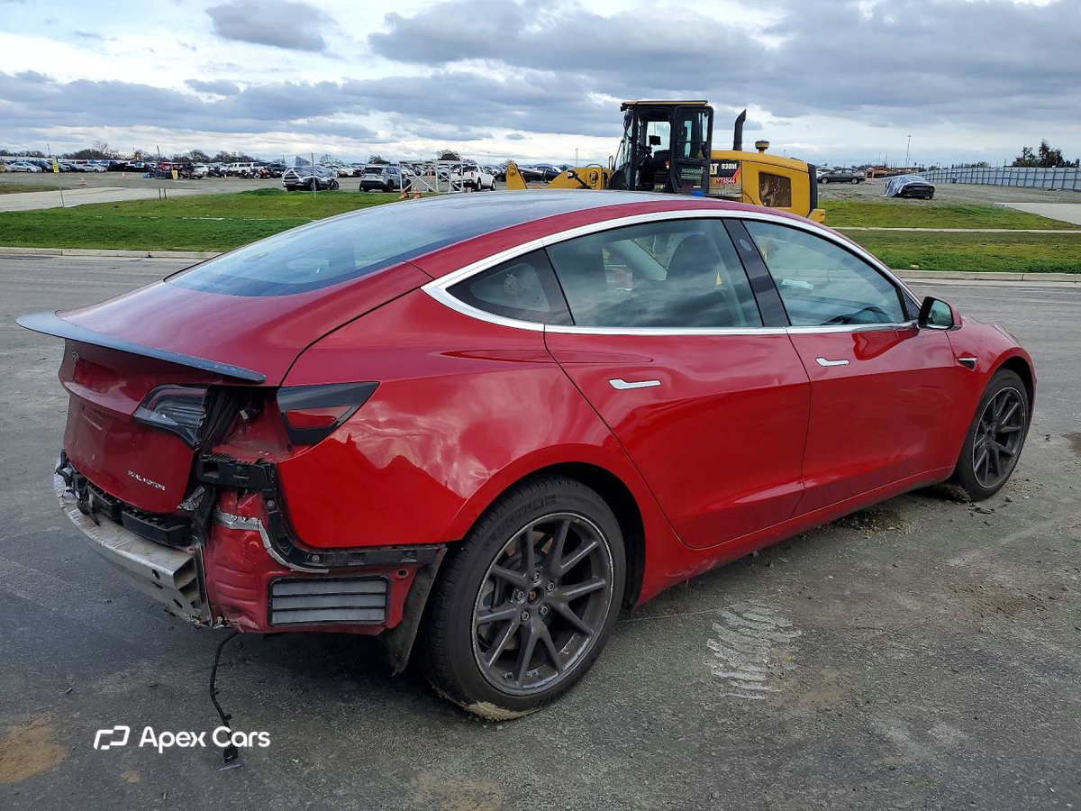 Tesla Model 3 2020
