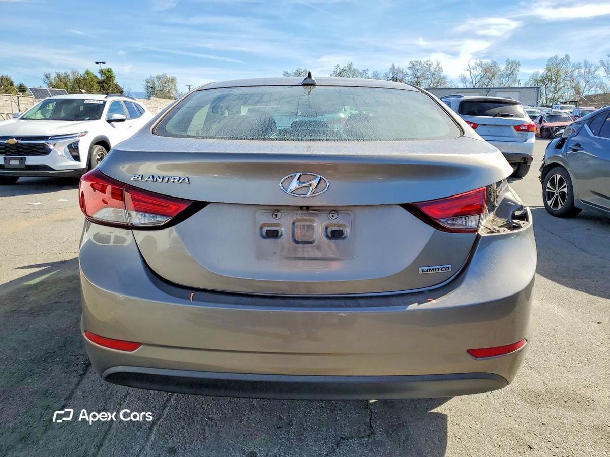 Hyundai Elantra 2014
