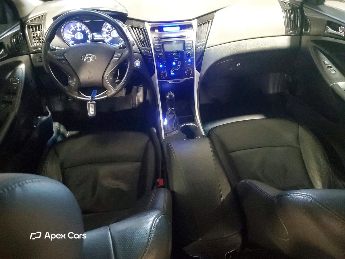 Hyundai Sonata 2013